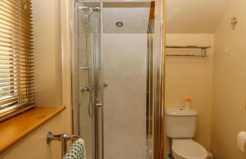 Sherway Coach House - Photo 32