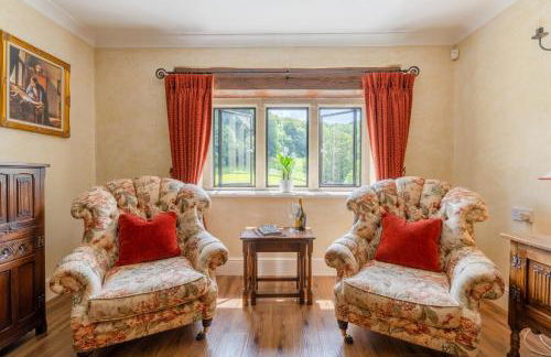 Lakeside Cottage - Photo 15