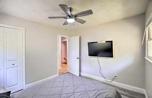 Bluefield Retreat with Pool Table Near Parks! - Foto 12