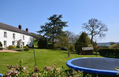 2 Bed in Sidbury BURSC - Photo 3