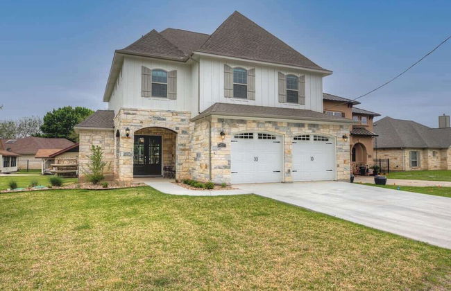 Stunning Luxury Home on Lake Lbj! - Foto 41