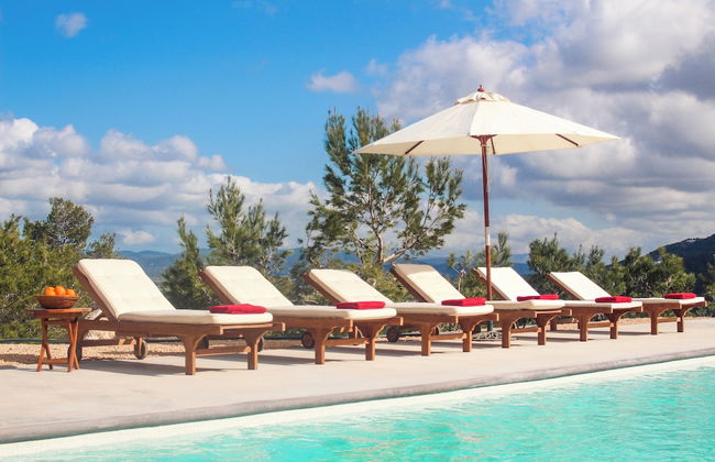 San Josep 6-bed Villa, Sleeps 14, Pool & Sea View - Photo 26