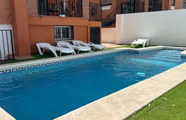 Casa con piscina a 10 min de Granada centro, Parking Gratis - Foto 2