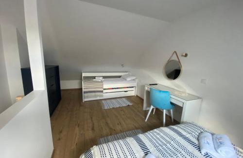 SOLEK, Apartamenty hotelowe i pokoje gościnne ze śniadaniem, przyjazne zwierzętom, wyjątkowe, z widokiem na Jezioro Jamno i w bardzo bliskiej odległości od morza - Foto 29