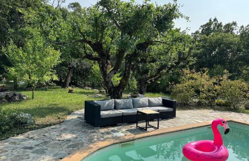 Estate with pool on 2 hectares in Balazuc - Foto 2