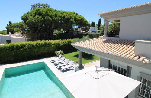 Charming Exceptional Golf Villa in Algarve - Photo 3