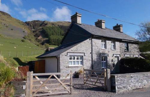 Bwthyn Angell - Foto 1