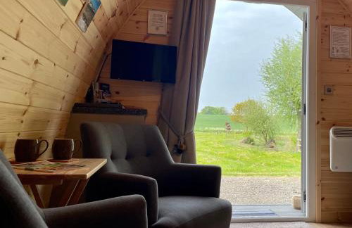 Waterpump Pod for 2 adults with ensuite in the Suffolk Countryside - Photo 12