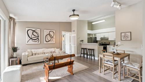 Quiet Gated Condo Near Universal with Pool and View - Foto 4