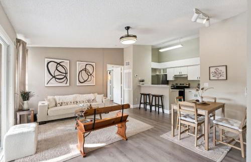 Quiet Gated Condo Near Universal with Pool and View - Foto 4