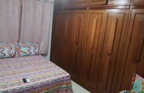 CASA - 3 quartos com ar - garagem para 3 carros - Foto 51