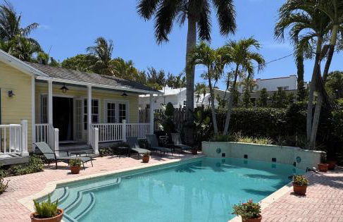 Palm Ridge House with Heated Pool and Cabana Near Beach - Foto 1