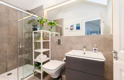 Beautiful 3-Bedroom House on the Edge of Hyde Park - Foto 40