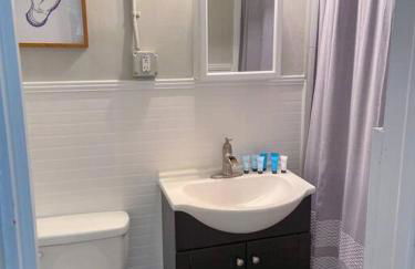 Cool Breeze Home -steps to the beach with Pool! - Foto 7