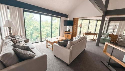 Treetop Village52-3Bed3BathPoolsDock-8PP - Foto 2