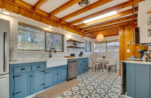 Henderson Cabin with Deck and Scenic Lake Views! - Foto 3