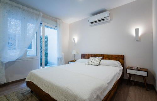 Exclusive quietness in the heart of Madrid with Public Parking, Breakfast, 2 bathrooms - Photo 12