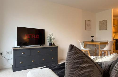 2 Bedroom Flat Free Parking Close to Gatwick - Foto 13