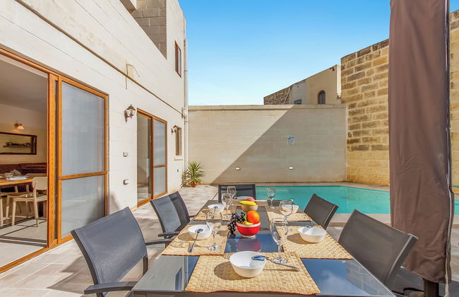 Nadurin, Gozitan Villa 7 Bedr. & 2 Pools - Photo 15