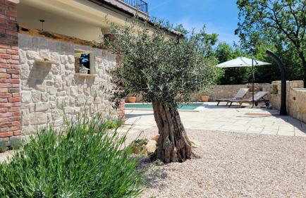 Villa Alara - charming villa with heated swimming pool - Foto 7