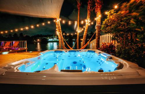 Waterfront Villa with Beach, Game Room, Cinema and Spa - Foto 49