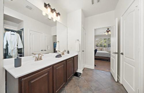 Austin Epic Stay Yoga Gym BBQ Yard WiFi Games - Foto 28