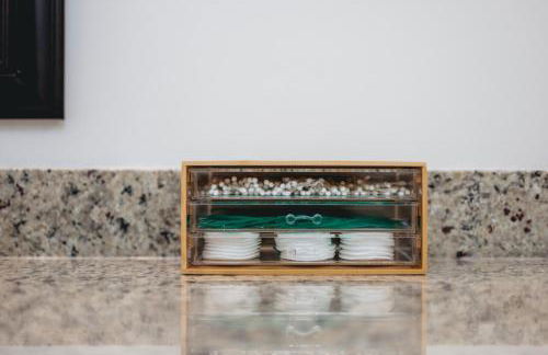 NEW Ivy House 3BR Townhome Downtown Beaches Wineries - Foto 54