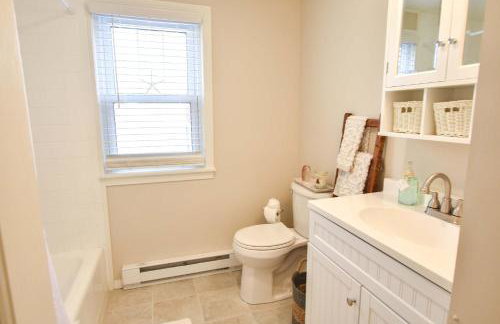 Great Home with Game Space 0 8 miles from Cooks Brook Beach - Foto 12