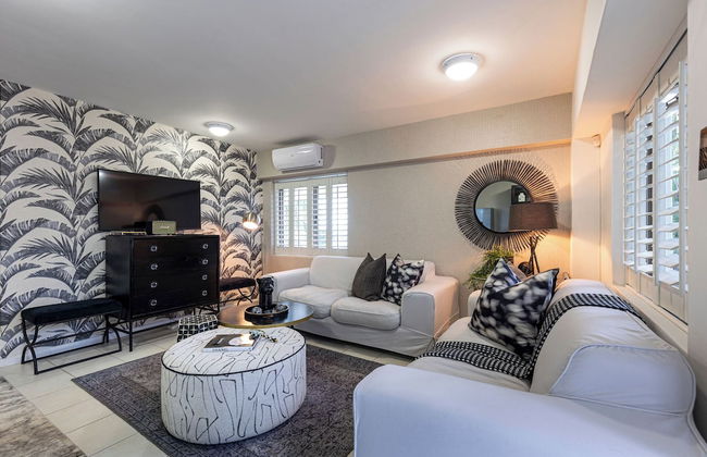 Clifton YOLO Spaces – Clifton Mansion Villa - Photo 74