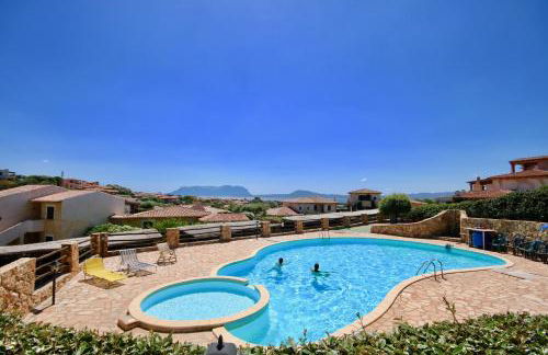 Mansion On The Hill - Photo 4