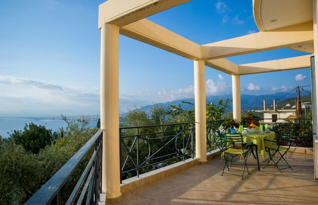 Verga Majestic Sunsets - Villa Close to the Beach - Foto 24