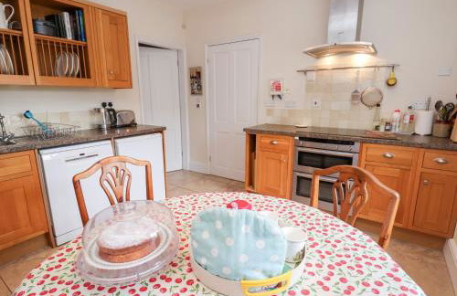 Bryn Howell Stables - Photo 12