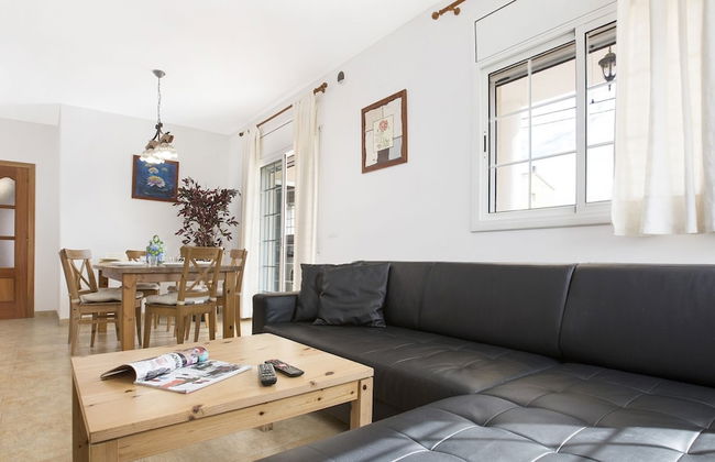 Carolina in Vidreres - Photo 5