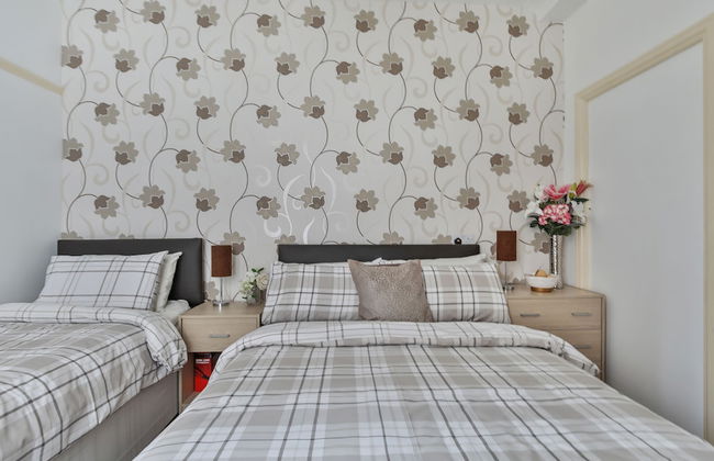 Chomley Holiday Flats - Photo 14