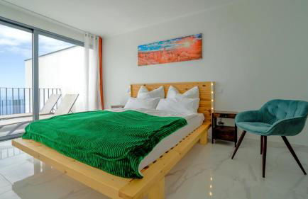 CASA PANORAMA SOL- NEW VILLA WITH HEATED SALTWATER POOL and FANTASTIC SEA VIEW - Foto 20