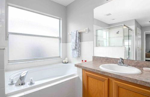 Luxury Orlando Villa, Private Pool with Waterfall - Foto 20