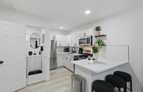 Modern 2BR Unit Hot Tub Outdoor Lounge - Foto 12