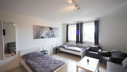 have-a-nice-Stay - Seth - Monteursunterkunft - Einzelbetten - gute Anbindung - Bettwäsche - Photo 5