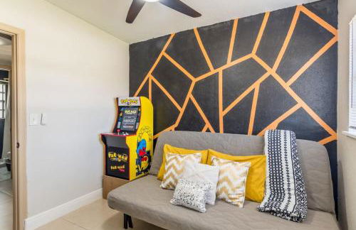 Jacuzzi and Games Close to Dwtn Disney and Parks - Foto 3