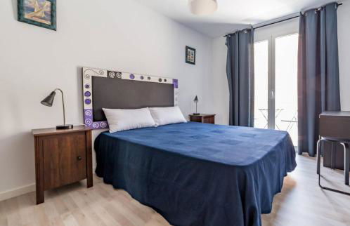 Malvarossa apartment near beach - Photo 2