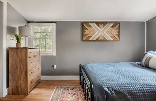 Creekside Cabin w Hot Tub, Fire Pit, Grill, WiFi! - Foto 18