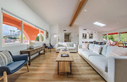 The Pink House - Palm Springs Gem with Private Pool & BBQ - Foto 38