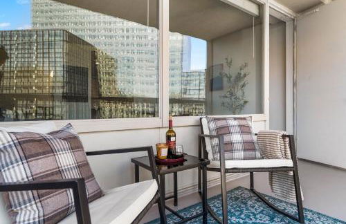 UrbanDelight Crystal City Mins to DC Free Parking - Foto 32