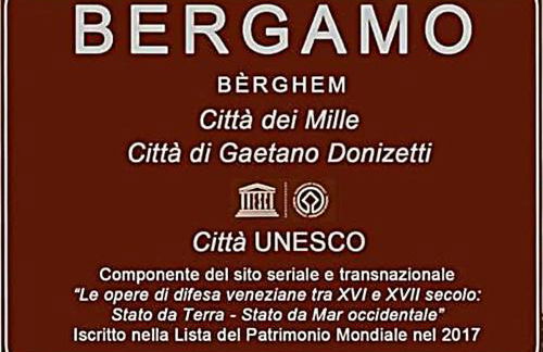 Central Luxury Apt w Garage Happy Home Bergamo 1 - Foto 37