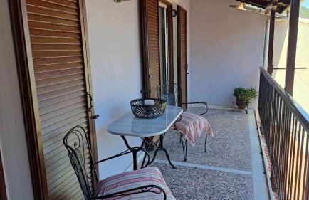 Heirlooms and Halos - Foto 36