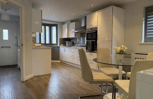 Spacious 3 Bed House in Horsham - Foto 11