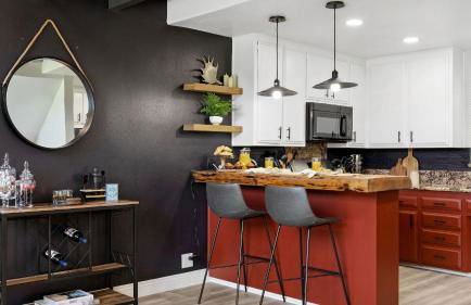 The Matterhorn Manor by Avantstay Harry Potter Inspired A-frame Home w/ Hot Tub & Views - Foto 27