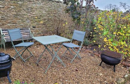 Plank Bridge Shepherds Hut in Orchard - Peaceful Escape for Two - Foto 20