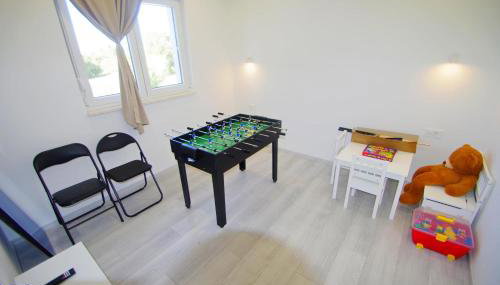Villa with private pool in village Šišan - Foto 5, Game Room