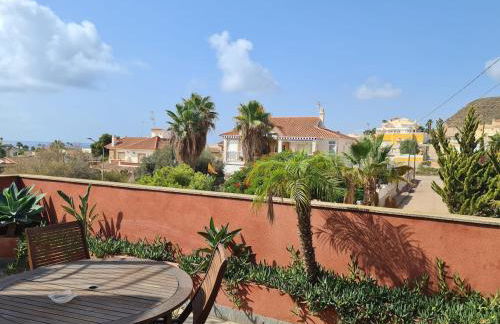 Casa para disfrutar de ella y su entorno - Foto 10